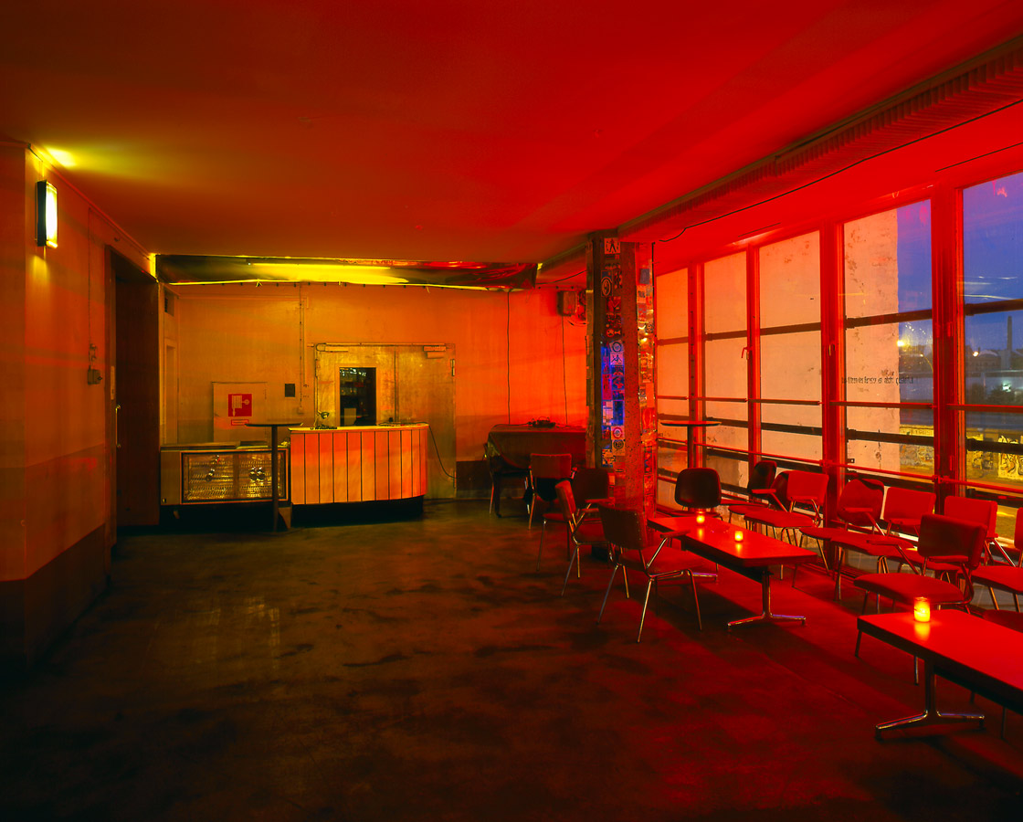 Temporary Spaces - Maria Innen, 1998